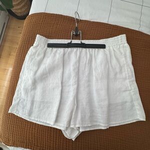 Aritzia Wilfred White Women's Shorts